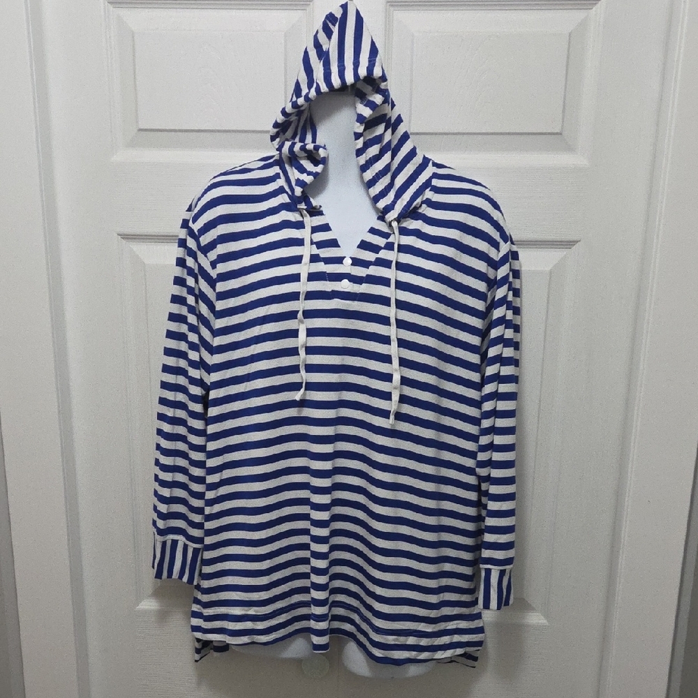 Jane and Delancey 1x Blue and White Striped Pullover